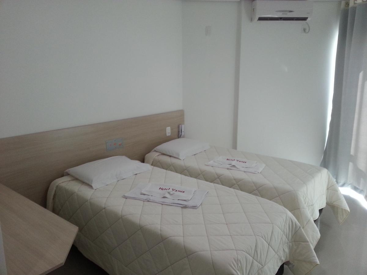 Hotel Vanes Coronel Freitas 객실 사진